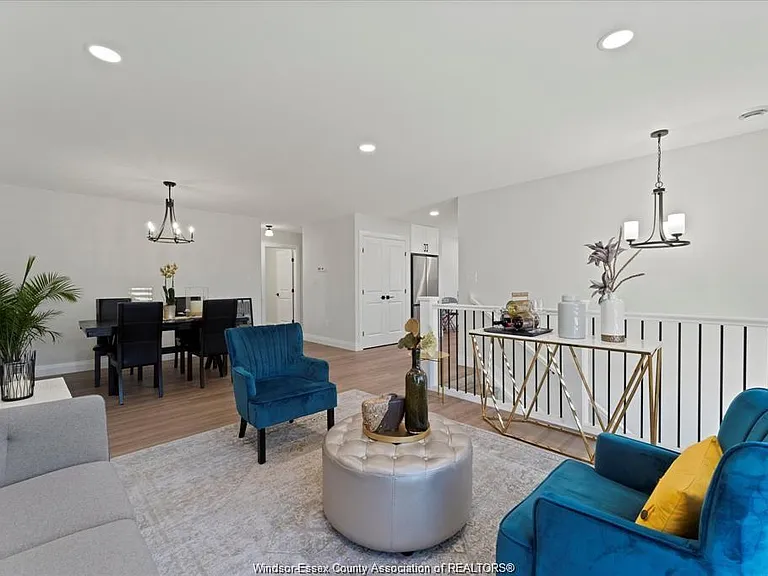 1855 Meldrum Rd #1 — Photo 2