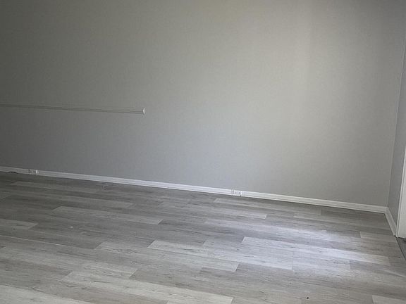 2nd image of 118 Southampton A