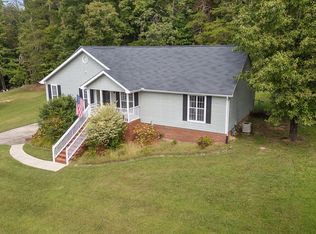 413 Ashley Dr, Soddy Daisy, TN 37379