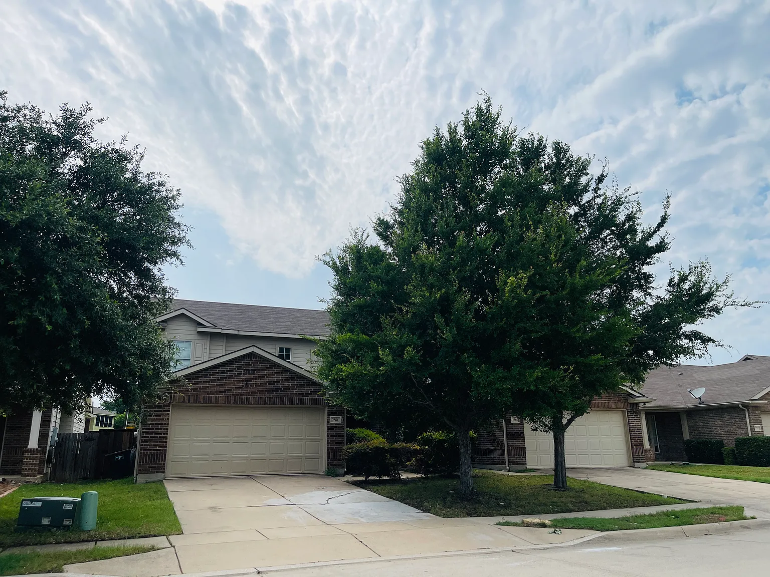 3 bed, 1634 sqft, $1,975 — Photo 1