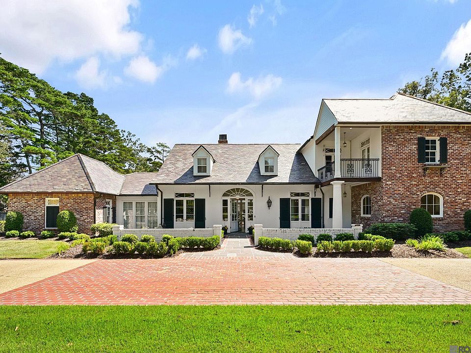 1st image of 19249 W Muirfield Dr