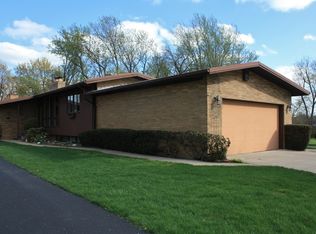 5971 N Legett Ave, Chicago, IL 60646