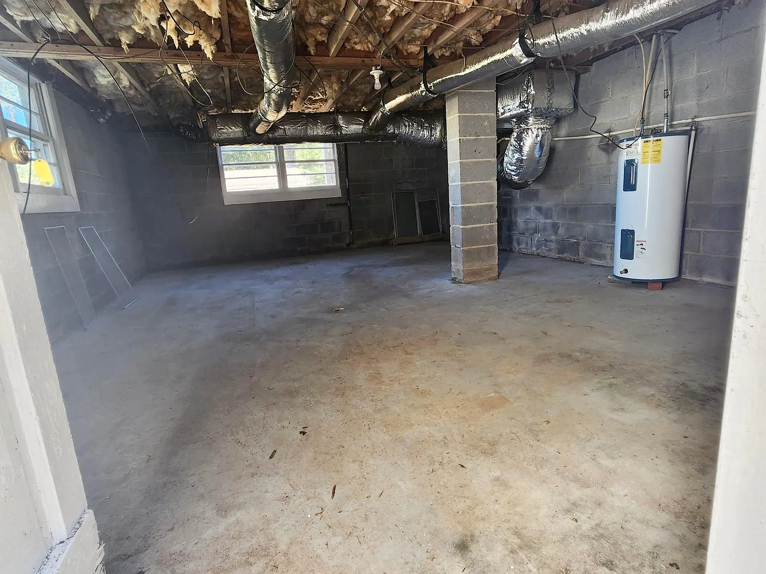 3 bed, 1222 sqft, $1,425 — Photo 2