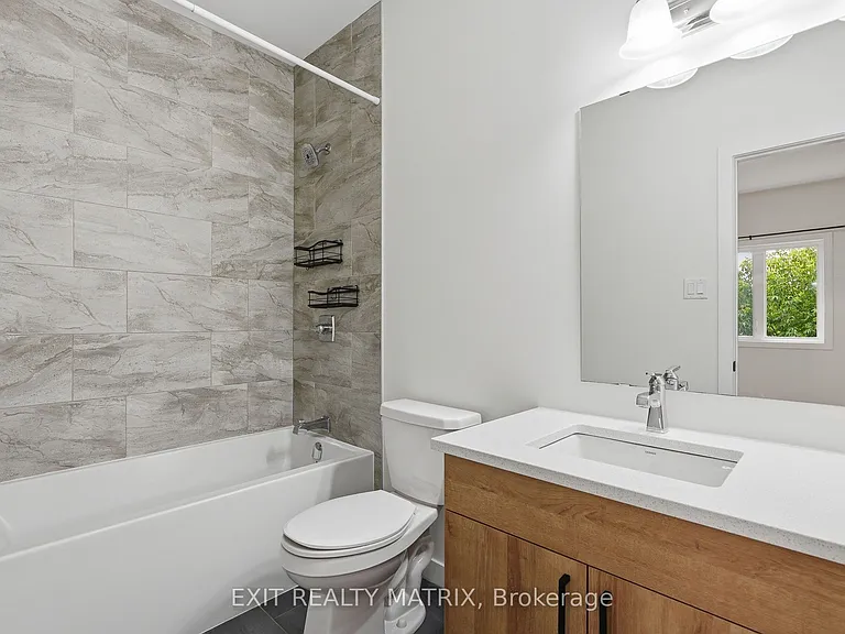 49 Cambridge St — Photo 22