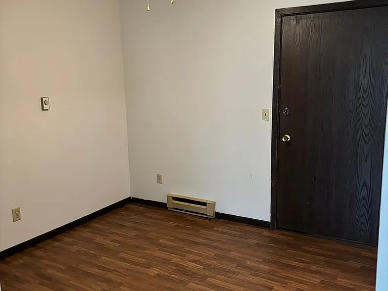 202 1st St — Photo 12