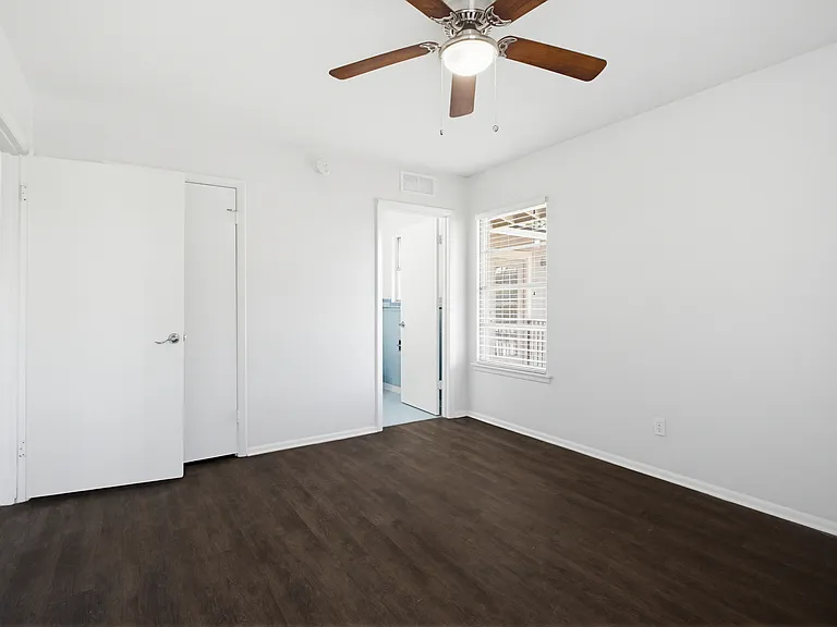 2125 E Lawndale Dr #2125 — Photo 7