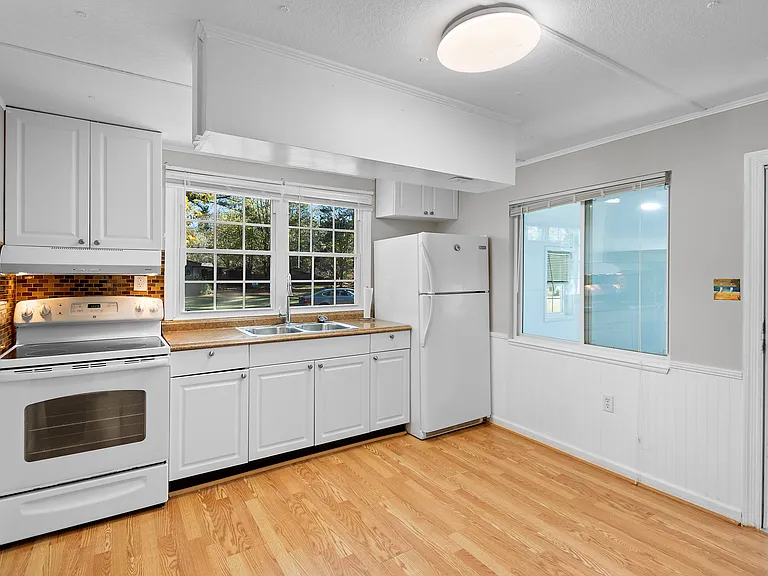 2508 Ocean Sound Cir SW — Photo 5