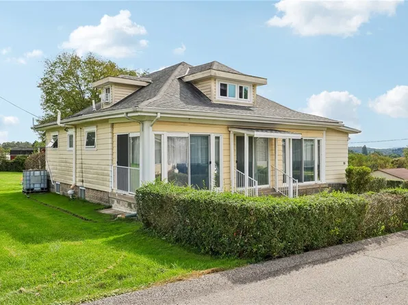 107 Hillview Rd, Jefferson Hills, PA 15025
