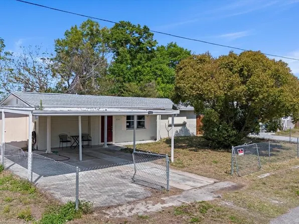 4743 Foothill Dr, Holiday, FL 34690