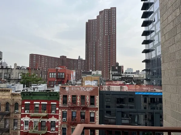 50 Henry Street image 6 of 8