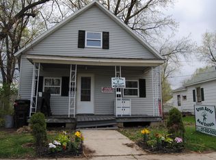 1206 E Washington St, Clinton, IL