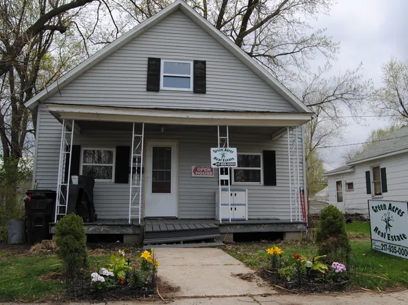 1206 E Washington St, Clinton, IL 61727