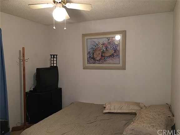 5th image of 24730 Bamboo Ct