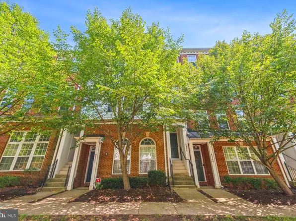 42250 Black Rock Ter, Aldie, VA 20105