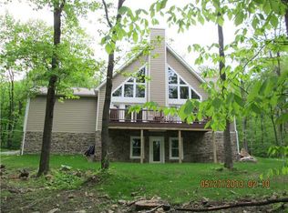 796 Camp Run Rd, Donegal, PA 15628