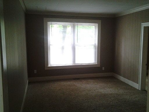 2nd image of 1042 White Ave NW