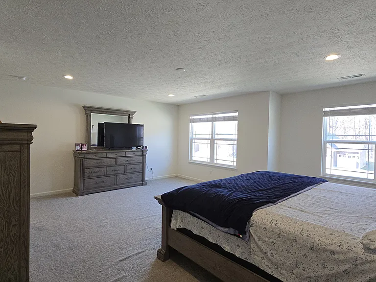 1710 Foudray Cir S — Photo 46