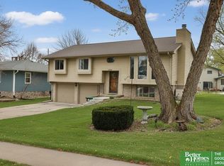 13579 Y St, Omaha, NE 68137