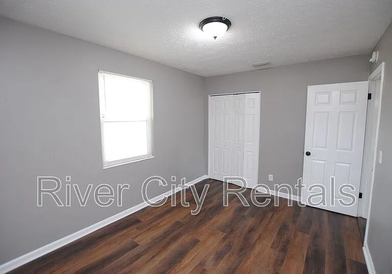 743 Trambley Dr E — Photo 24
