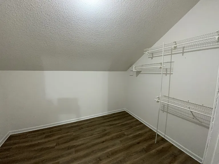 3977 Darryl Ln — Photo 7