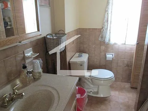 11 Holman St #2 — Photo 15