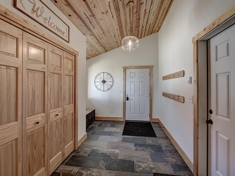 Stewart Slope Rd — Photo 12