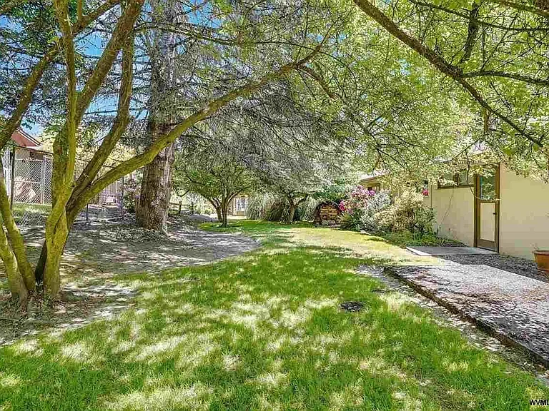 2321 NW Hazel Ave #2321 — Photo 23