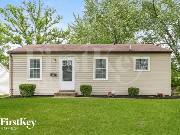 42 Mercury Dr, Florissant, MO 63031