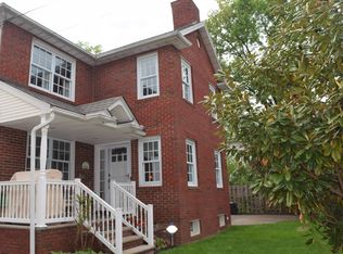 300 Great Kills Rd, Staten Island, NY 10308