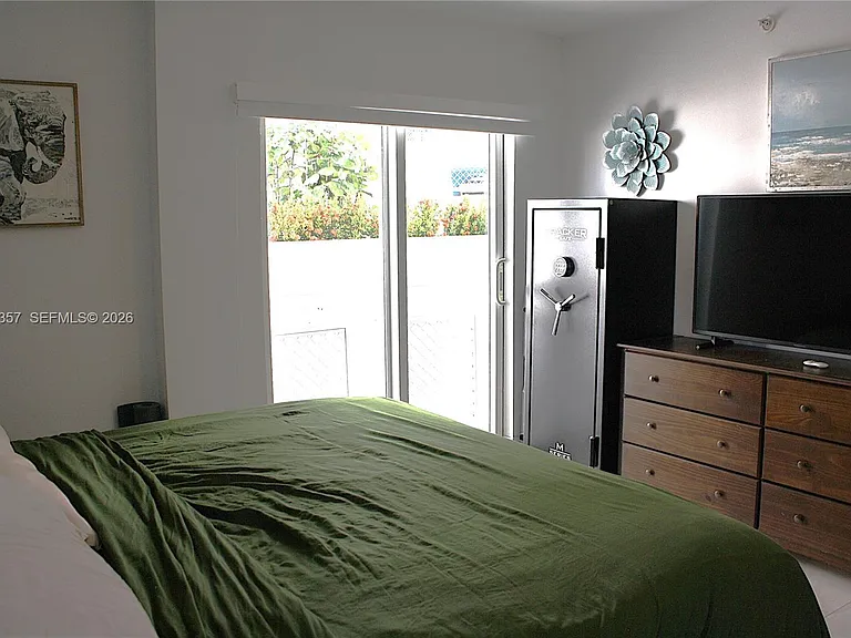 1701 Sunset Harbour Dr #F308 — Photo 7