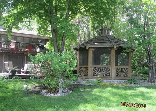 3rd image of 19985 Town & Country Estate Ln