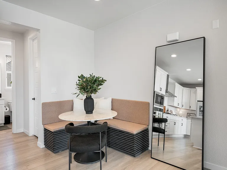 5125 Queen Ct — Photo 6
