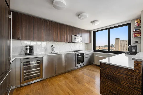 Rented by Douglas Elliman | media 21