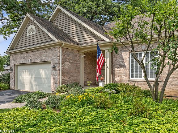 2nd image of 1515 Boulder Ln #1515
