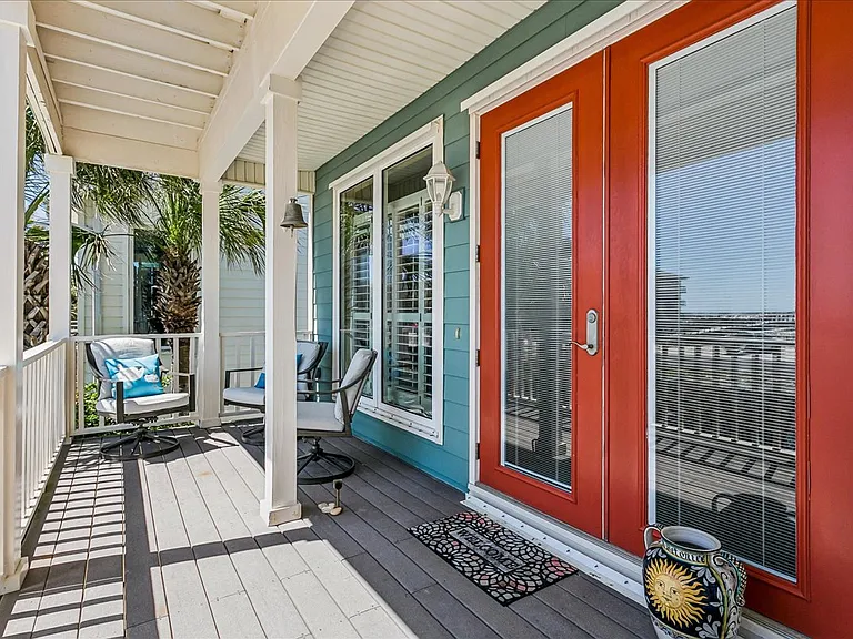 1070 Fort Pickens Rd — Photo 10