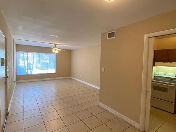 2nd image of 1830 Maravilla Ave APT 101
