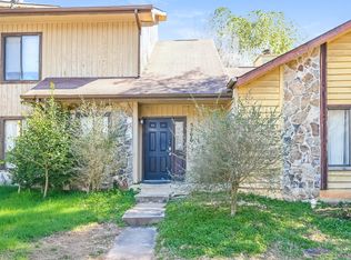 5796 Trent Walk Dr, Lithonia, GA 30038