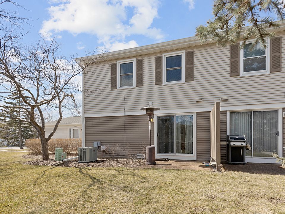 1st image of 1033 Glouchester Hbr #3602