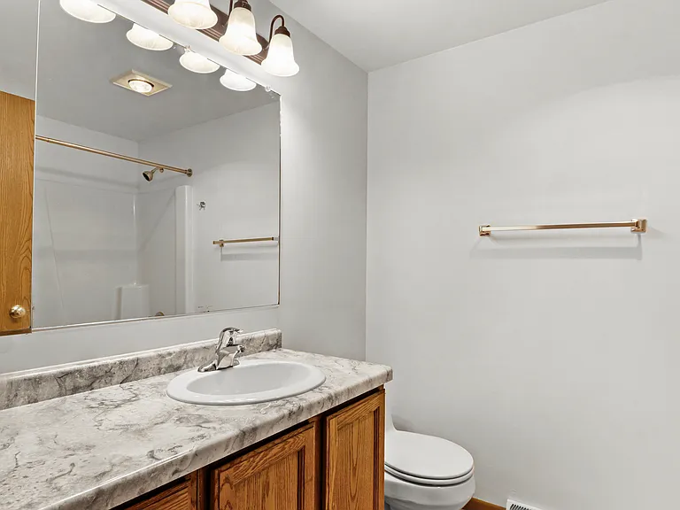 987 3rd St #987 — Photo 8