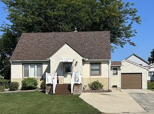 406 W Main St, Caledonia, MN 55921