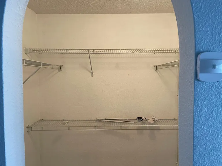 1161 Roan Ct — Photo 7