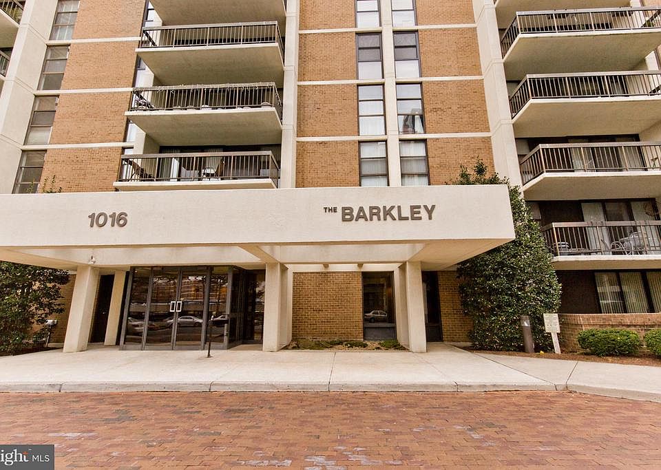 1st image of 1016 S Wayne St APT 705