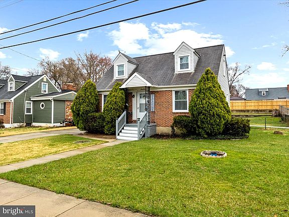 4th image of 13 Greenwood Ave