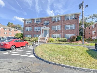 4 McDewell Ave APT 11, Danvers, MA, 01923