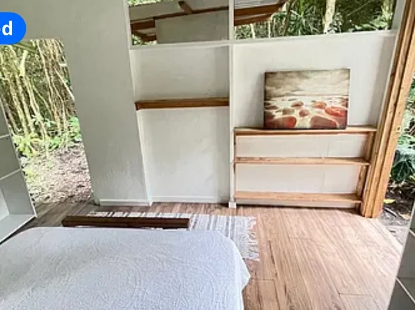 (undisclosed Address), Keaau, HI 96749