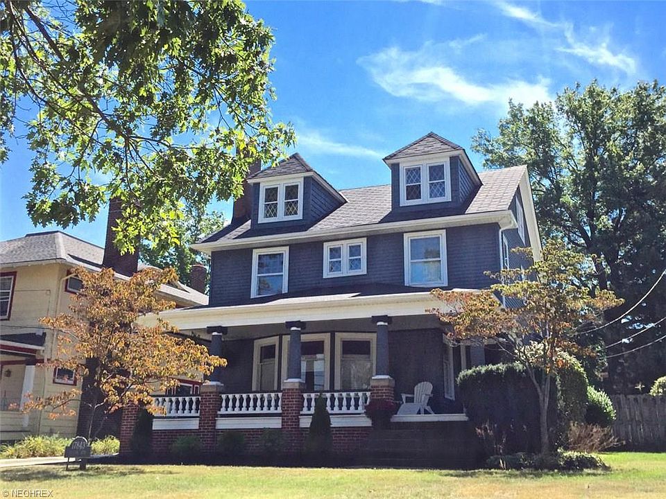 1st image of 17843 Clifton Blvd