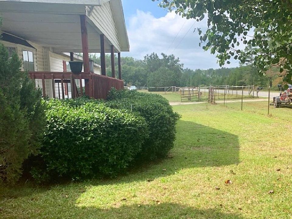 2nd image of 3290 Shaw Mill Rd