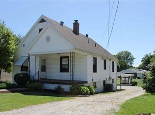 1304 N Boeke Rd, Evansville, IN 47711