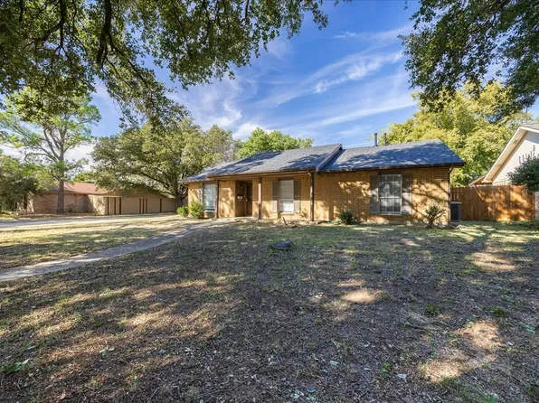 1335 Carnation Dr, Lewisville, TX 75067