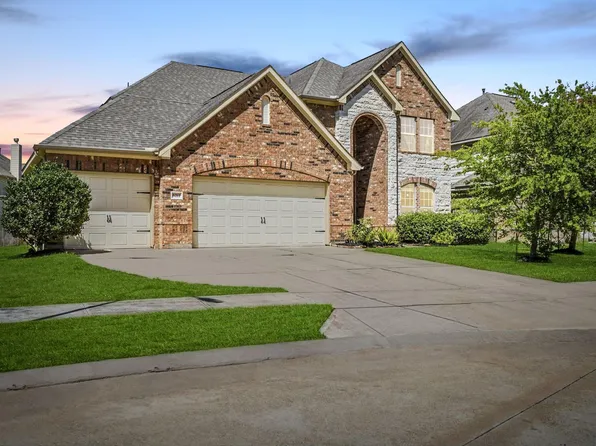 6211 Calico Pointe Ct, Sugar Land, TX 77479